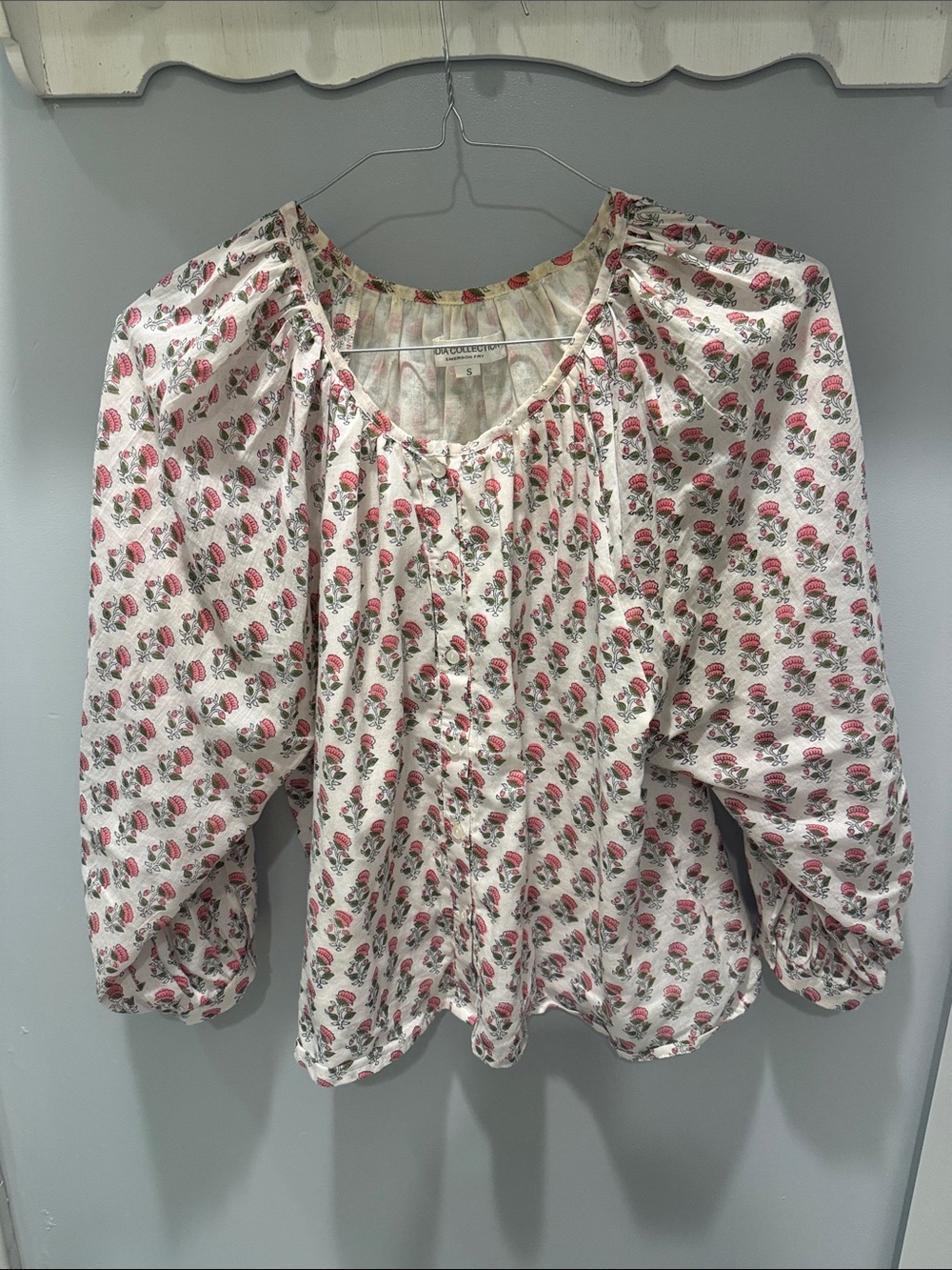 Emerson Fry White Floral Button-Front Peasant Blouse